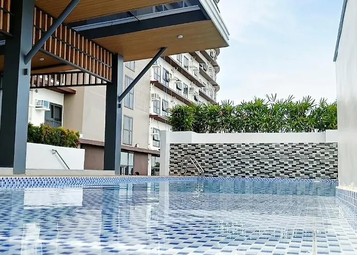 The View At 34th - Sunset Skyline Near Sm J Mall & Fiber Wifi Apartment Mandaue City